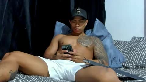 Snapshot of j_musiry chatting on 05/22/26, 09:04 i am juan musiry independent model online show from 05/22/26, 09:04