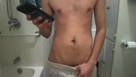 j_reyes24 online show from 01/26/25, 06:48