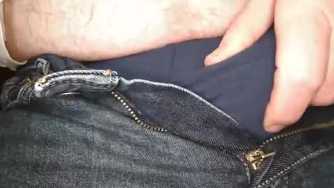 Snapshot of ja2923 chatting on 02/23/25, 01:32 ja2923 online show from 02/23/25, 01:32