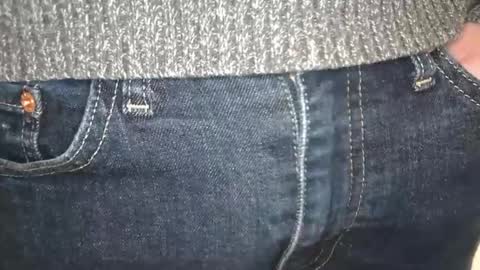 Snapshot of ja2923 chatting on 03/18/26, 01:03 ja2923 online show from 03/18/26, 01:03