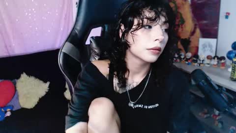 Snapshot of jaadee18 chatting on 03/03/26, 02:07 jade 18 online show from 03/03/26, 02:07