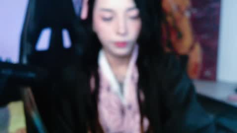 jade 18  online show from 05/13/26, 04:21