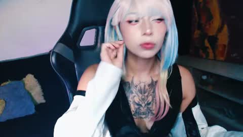 Snapshot of jaadee18 chatting on 06/25/26, 02:33 jade 18 online show from 06/25/26, 02:33