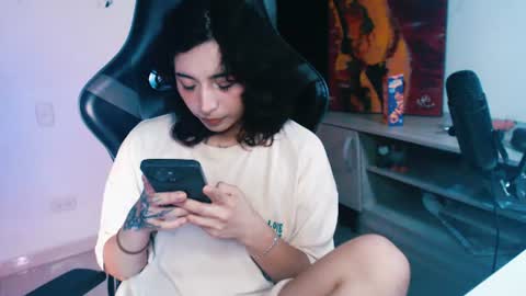 Snapshot of jaadee18 chatting on 07/10/26, 04:28 jade 18 online show from 07/10/26, 04:28