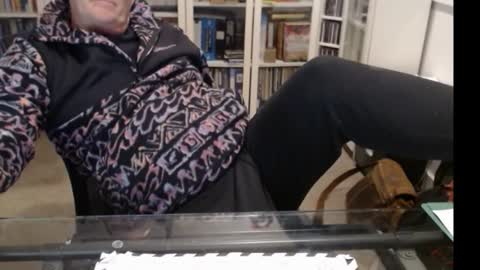 Snapshot of jacal711 chatting on 09/19/25, 11:44 jacal711 online show from 09/19/25, 11:44