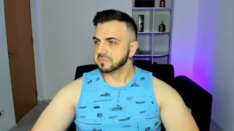 Snapshot of jace_thorne chatting on 11/20/25, 05:18 Jace online show from 11/20/25, 05:18