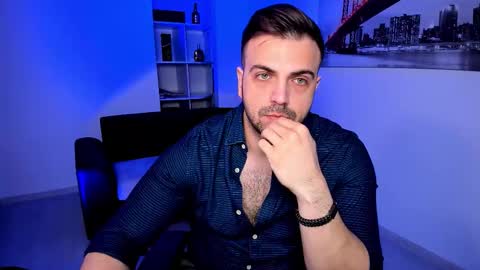 Snapshot of jace_thorne chatting on 11/26/25, 02:45 Jace online show from 11/26/25, 02:45