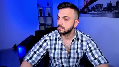 Snapshot of jace_thorne chatting on 12/17/25, 05:02 Jace online show from 12/17/25, 05:02