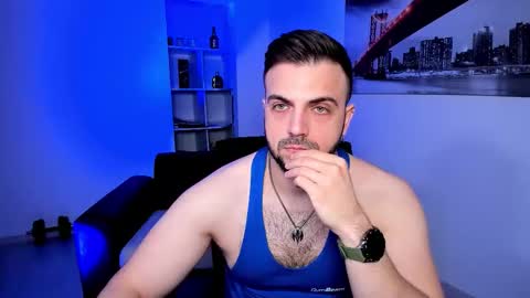 Snapshot of jace_thorne chatting on 12/19/25, 07:32 Jace online show from 12/19/25, 07:32