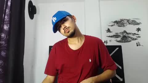 Snapshot of jack03xx_ chatting on 12/21/24, 08:21 Jack online show from 12/21/24, 08:21