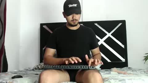 Snapshot of jack03xx_ chatting on 09/15/25, 07:58 Jack online show from 09/15/25, 07:58