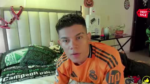 JACK CASTELL online show from 10/16/25, 02:18