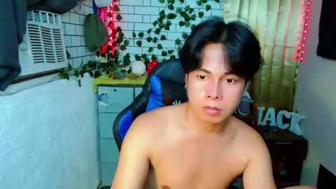 Snapshot of jack_collins69 chatting on 10/30/25, 04:08 JACK online show from 10/30/25, 04:08