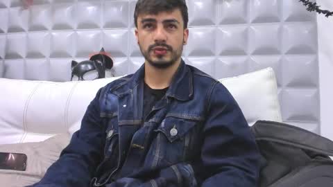 JACK DANIEL online show from 10/25/25, 04:57