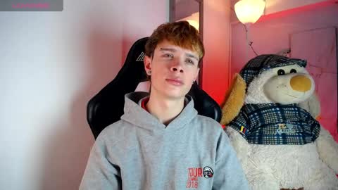 Snapshot of jack_frosst_ chatting on 06/05/26, 12:33 JACK online show from 06/05/26, 12:33