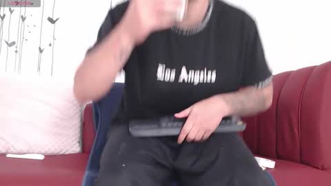 Snapshot of jack_hills2 chatting on 09/09/25, 12:05    online show from 09/09/25, 12:05