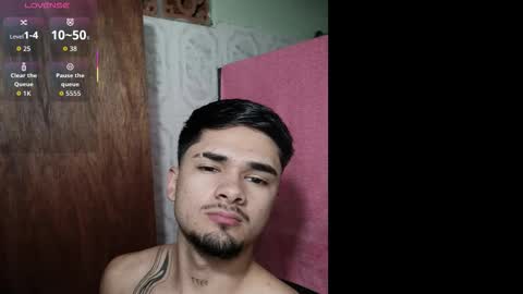 Snapshot of jack_hills2 chatting on 09/27/25, 02:44    online show from 09/27/25, 02:44