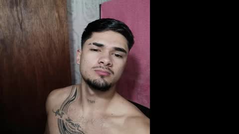 Snapshot of jack_hills2 chatting on 10/20/25, 01:33    online show from 10/20/25, 01:33