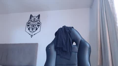 Snapshot of jack_master_muscle chatting on 02/14/26, 09:11 jack and leah online show from 02/14/26, 09:11