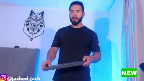 Snapshot of jack_master_muscle chatting on 04/06/26, 03:37 jack and leah online show from 04/06/26, 03:37