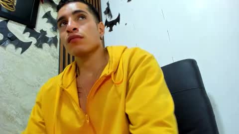 Snapshot of jack_pergurtson01 chatting on 10/22/25, 10:59 JACK PERGURTSON online show from 10/22/25, 10:59