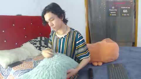 Laick online show from 11/30/25, 03:32