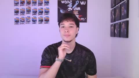 Snapshot of jack_walker190 chatting on 04/18/26, 02:43 J online show from 04/18/26, 02:43