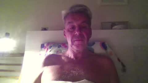 Snapshot of jackblack650 chatting on 05/17/26, 08:49 jackblack650 online show from 05/17/26, 08:49