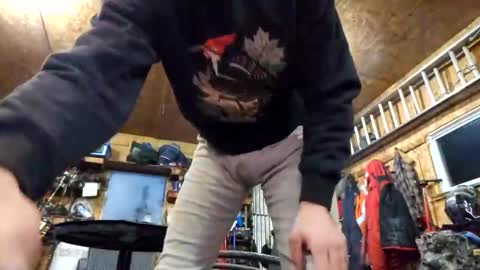 Snapshot of jackboys16 chatting on 01/17/25, 05:21 Dess online show from 01/17/25, 05:21