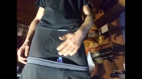 Snapshot of jackboys16 chatting on 03/04/25, 09:18 Dess online show from 03/04/25, 09:18