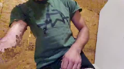 Snapshot of jackboys16 chatting on 09/30/25, 11:32 Dess online show from 09/30/25, 11:32