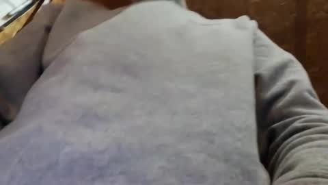 Snapshot of jackboys16 chatting on 10/20/25, 03:07 Dess online show from 10/20/25, 03:07