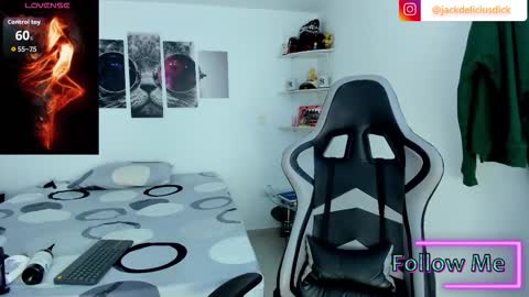 Snapshot of jackdeliciusdick chatting on 12/22/25, 09:06 jackdeliciusdick online show from 12/22/25, 09:06