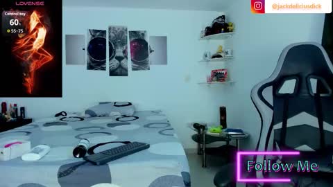 Snapshot of jackdeliciusdick chatting on 01/15/26, 09:03 jackdeliciusdick online show from 01/15/26, 09:03