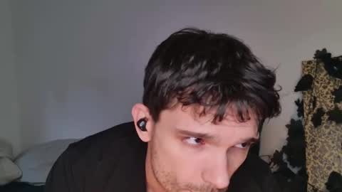 Jack  online show from 11/09/25, 01:42