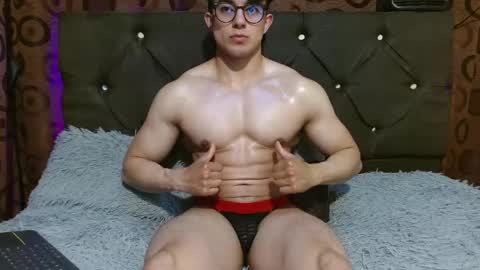 Jacke online show from 02/19/25, 01:29