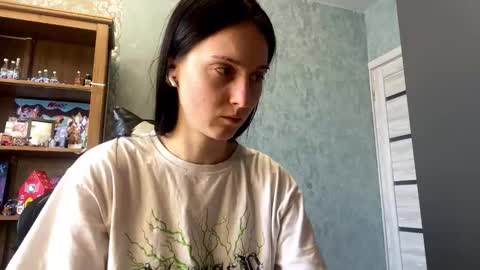 Alice online show from 12/04/25, 09:07