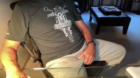 jacker65 online show from 10/13/25, 05:02