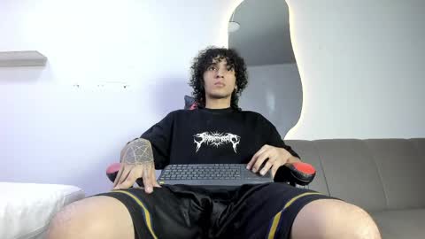 Snapshot of jackestaylor chatting on 04/02/26, 04:54 Jackes Taylor online show from 04/02/26, 04:54