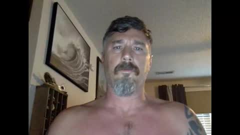 Snapshot of jackhammerhead chatting on 02/01/25, 02:45 jackhammerhead online show from 02/01/25, 02:45