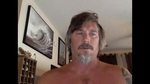 Snapshot of jackhammerhead chatting on 10/19/25, 01:45 jackhammerhead online show from 10/19/25, 01:45