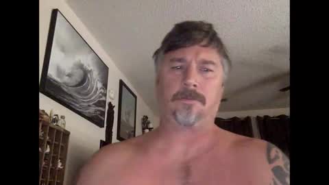 Snapshot of jackhammerhead chatting on 02/13/26, 06:15 jackhammerhead online show from 02/13/26, 06:15