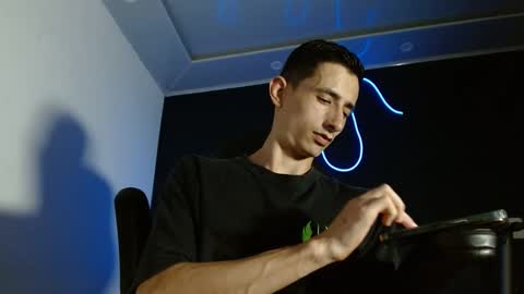 Snapshot of jackk_ho chatting on 03/02/25, 03:45 Jack online show from 03/02/25, 03:45