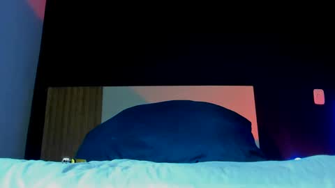 Snapshot of jackk_ho chatting on 10/18/25, 05:14 Jack online show from 10/18/25, 05:14