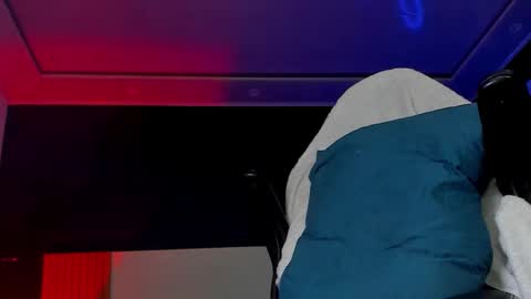 Snapshot of jackk_ho chatting on 12/01/25, 04:50 Jack online show from 12/01/25, 04:50