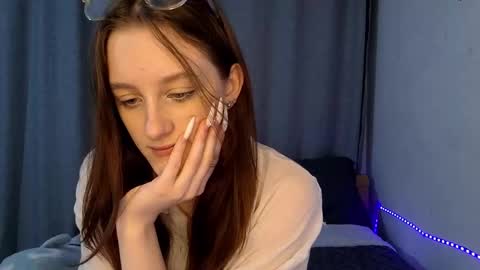 Lisa online show from 03/18/26, 01:03