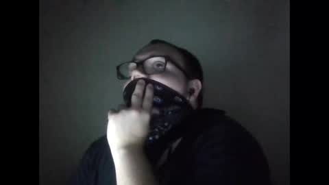 Snapshot of jacklack221 chatting on 10/22/25, 04:35 jack online show from 10/22/25, 04:35