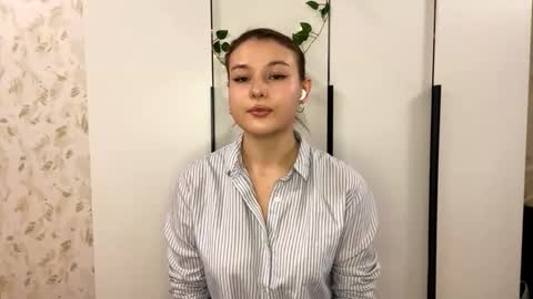 Sonya online show from 11/13/25, 02:38