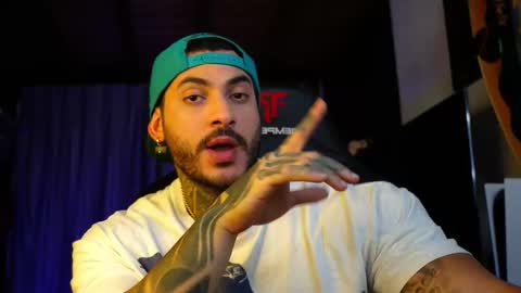 JC online show from 11/22/25, 07:57