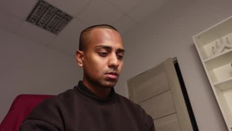 Snapshot of jackson_brownie chatting on 09/26/25, 02:15 Jacky online show from 09/26/25, 02:15